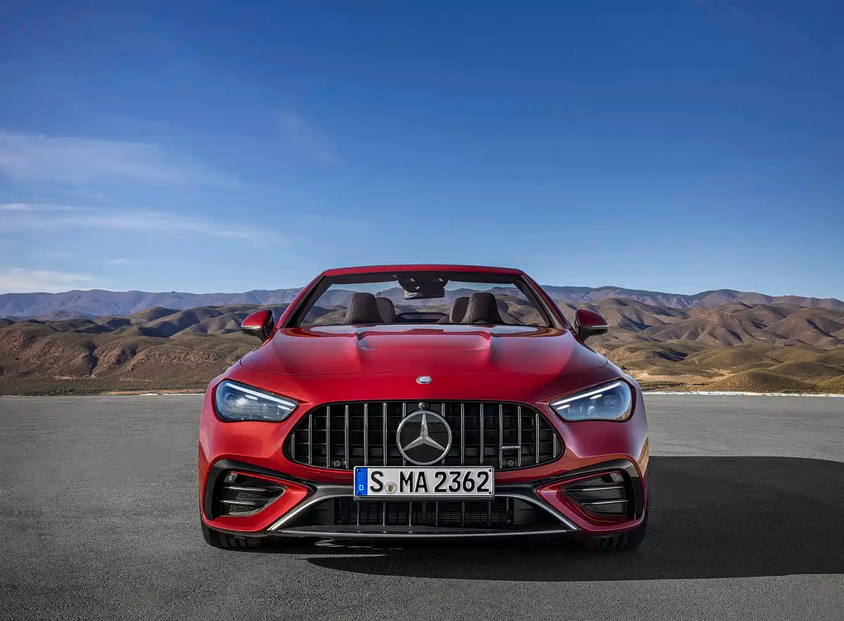  AMG性能基因延续！梅赛德斯-AMG CLE 53敞篷版成都车展首发