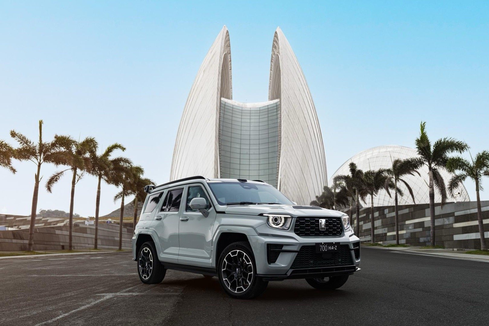 豪华新旗舰登场 全新坦克700正式开启预售 43.80万起售 