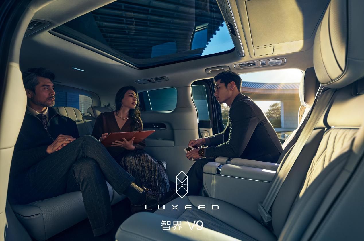 从“制氧”到”智氧”，智界V9官宣车载制氧机黑科技，改写高端MPV市场格局