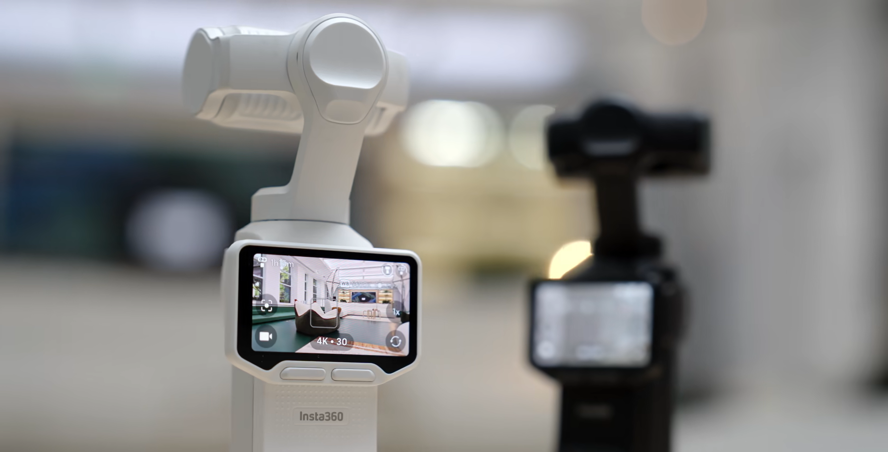 影石创始人刘靖康晒Luna云台相机：分离式屏幕亮眼